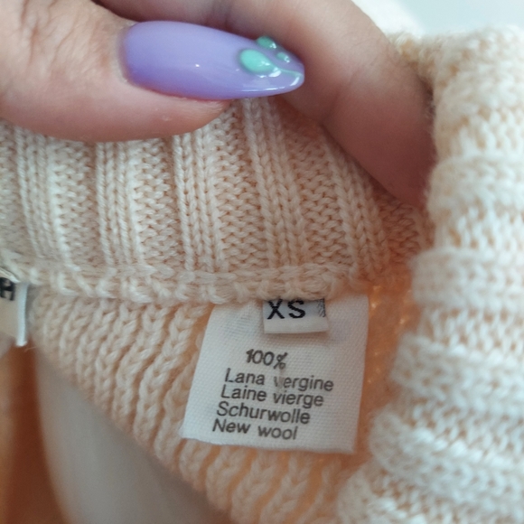 Alaía Knitted Wool Cropped Top Sweater - Picture 9 of 13